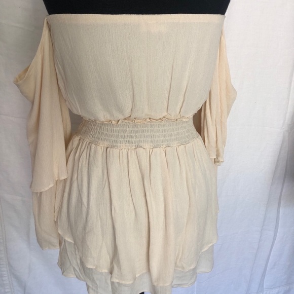 Solemio Los Angeles off the Shoulder Boho Cream Top 3/4 flare sleeve Size M - Picture 5 of 9